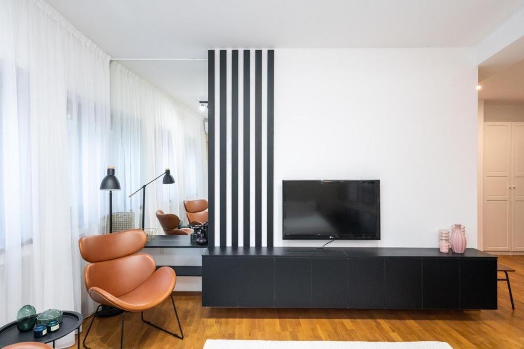 Wonderful Victorie Apartment Букурещ Екстериор снимка